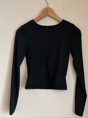 Pink Rose Black Long-Sleeve Crew Neck Top